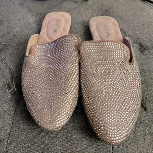 Sparkly Slides ✨️